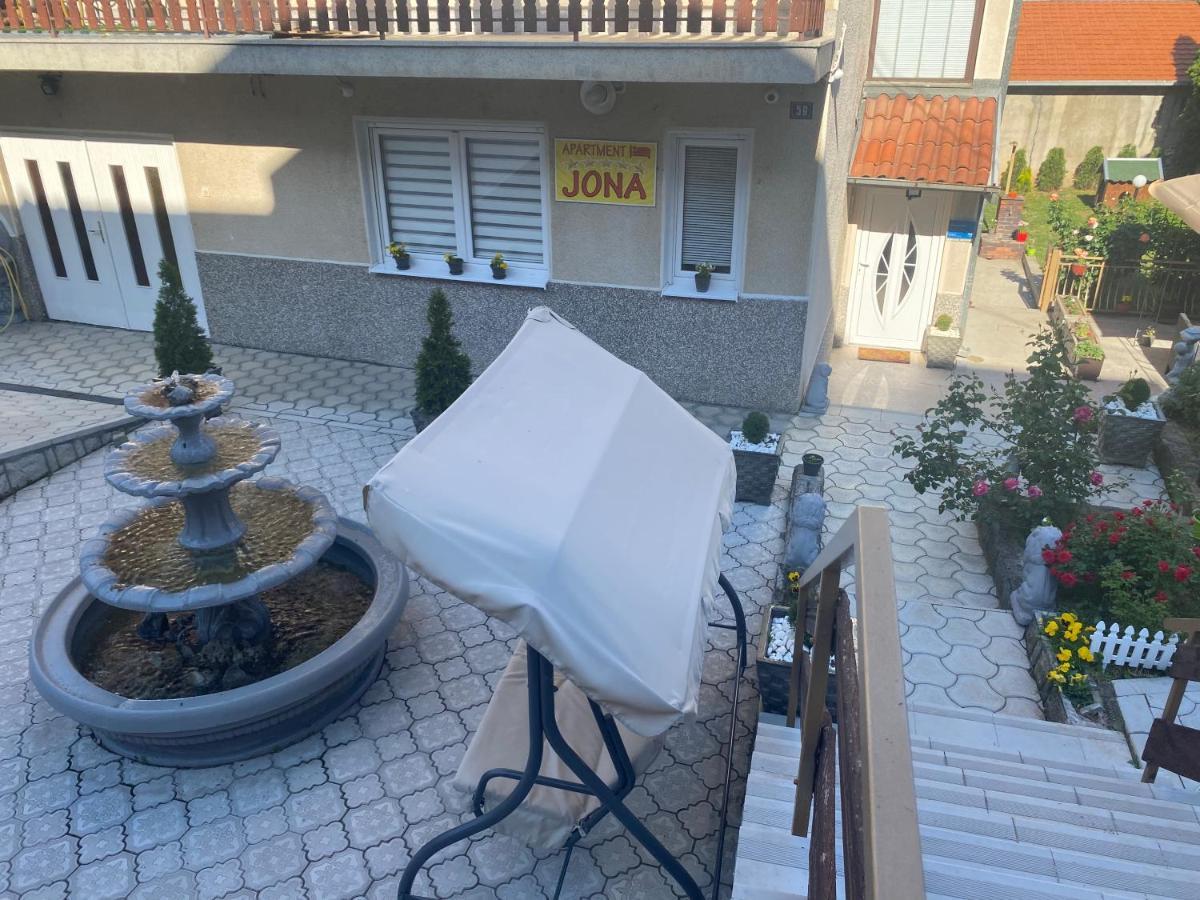 Apartment "Jona " Ni Exterior foto